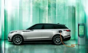 「RANGE ROVER VELAR」2026年モデル 2024年10月17日（木）より受注開始 PHEVモデルに新たにエントリーグレード「S」を導入し、サステナブルな選択肢をより身近に