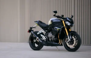 トライアンフから新型SPEED TRIPLE 1200 RS発表のお知らせ