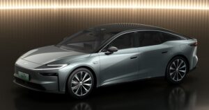 新型車「bZ7」や「LEXUS ES」の新型を上海モーターショーで世界初披露【トヨタ自動車】