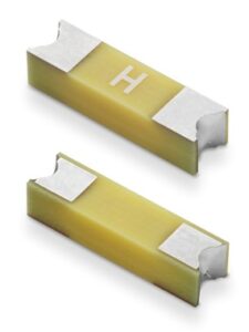 リテルヒューズ、高電圧車載アプリケーション向けにAEC-Q200適合ヒューズ「823Aシリーズ」を発表