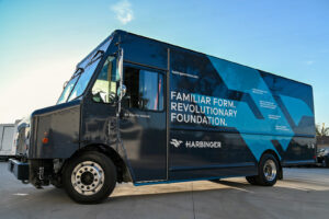 パナソニック エナジー、米国ハービンジャーの 中型商用 EV トラック向けにリチウムイオン電池の供給を開始