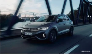 フォルクスワーゲン 「T-Roc R」限定車 「Black Style Performance」発売