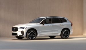 特別仕様車 XC60 Dark Editionを発売【ボルボ・カー・ジャパン】