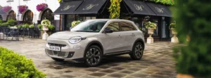 フィアット 限定車「600 Hybrid Crema Cappuccino」を発売