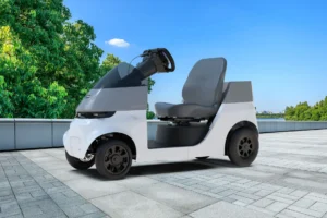 【免許返納後の新しい選択肢】免許不要の4輪モビリティ「CURIO Q1」Japan Mobility Show 2025で初公開。