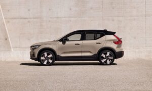 特別仕様車 EX40 Classic Editionを発売【ボルボ・カー・ジャパン】