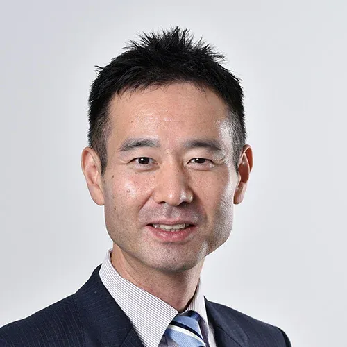 吉田 直政 氏