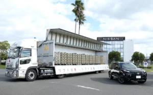 日産自動車とサッポログループが共同で、関東～九州間の海上輸送を開始