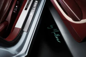 光までもパーソナライズする時代へ。マリナー初のビスポーク・アニメーション・パドルランプを導入