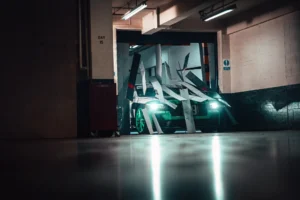 ベントレー × トラヴィス・パストラーナ新型スーパースポーツのダイナミックなパフォーマンスを披露した映像作品『SUPERSPORTS: FULL SEND』を公開