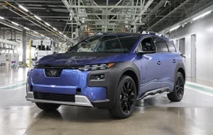 SUBARU　群馬製作所 矢島工場にてバッテリーEVをラインオフ