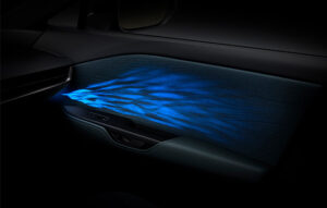 ～動きのある光で車室内を演出～  「ダイナミック陰影イルミネーション」を開発【豊田合成】