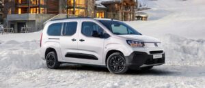 フィアット「DOBLÒ MAXI 5 Bianco Gelato」を発売