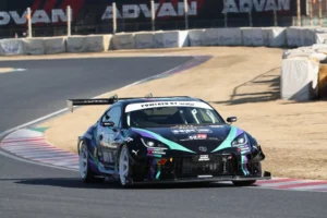 HKS、カーボンニュートラル実現に向け、開発中燃料「HKS CNR FUEL」で筑波タイムアタックを開始