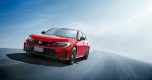 「CIVIC e:HEV RS」をホームページで先行公開【本田技研工業】