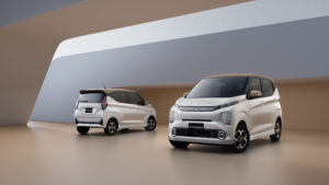 三菱自動車、軽乗用EV『eKクロス EV』を一部改良