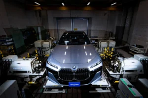 ベンチマーキングレポート販売にBMW i7の「NVH/ロードノイズ伝達経路解析(TPA)」を追加【小野測器】