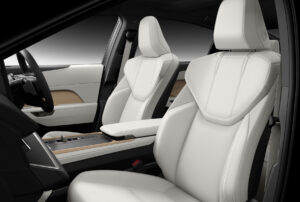トヨタ紡織、新構造のシート、ドアトリムがLEXUS新型ESに採用