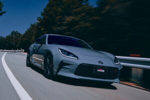 進化したGR86を発売【トヨタ自動車】