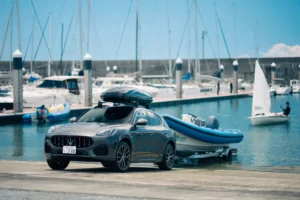 マセラティ、日本限定「グレカーレ アウトドア パッケージ」を導入