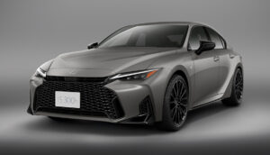 LEXUS、ISに特別仕様車“F SPORT Mode Black Ⅵ”を設定するとともに、一部改良を実施